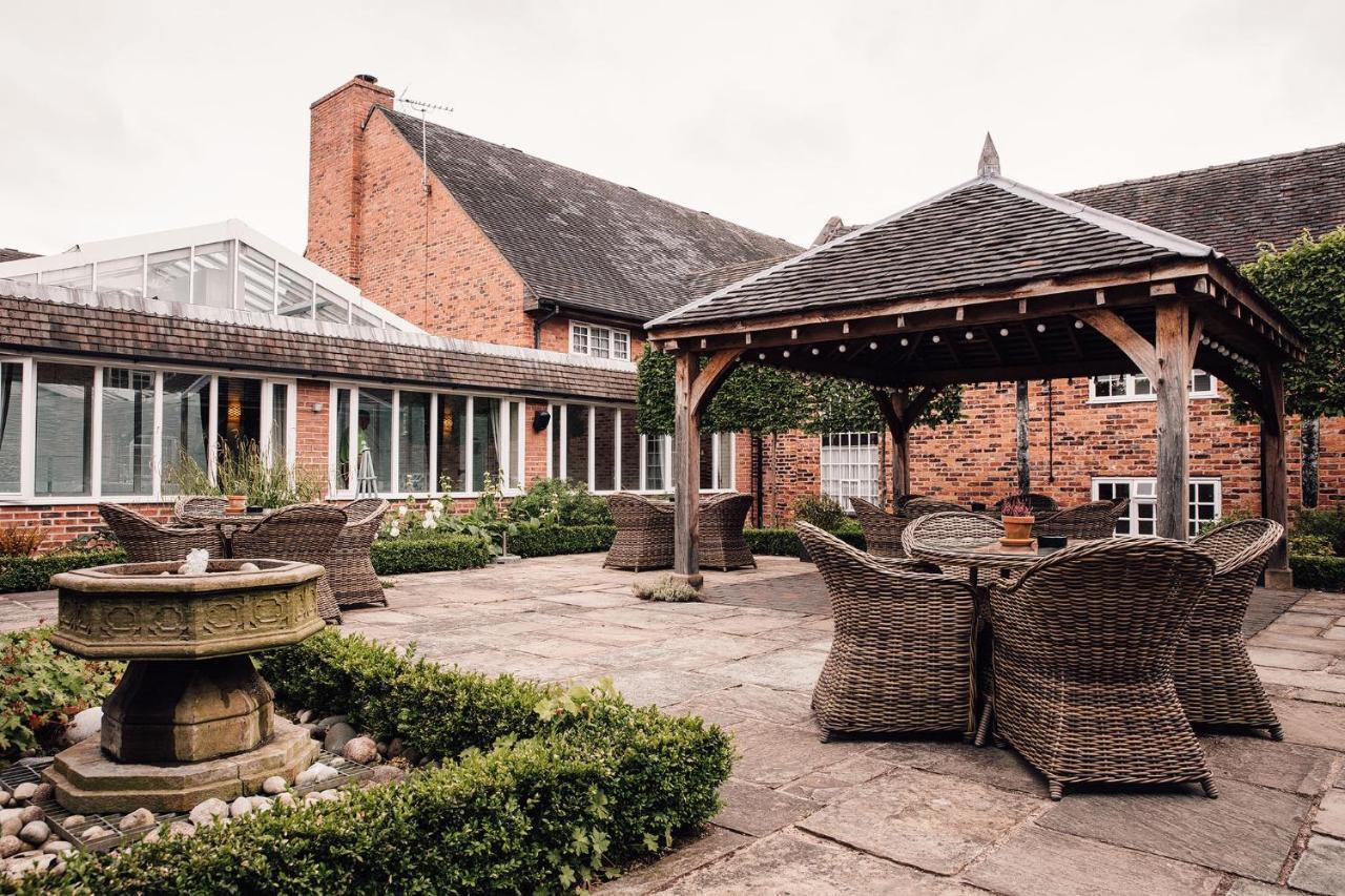 Manor House Hotel & Spa, Alsager Exterior foto